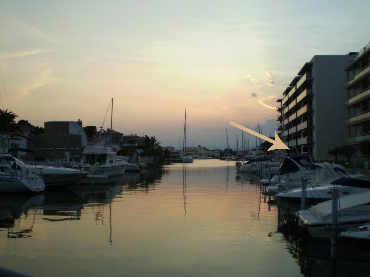 Apartamento Al Canal Roses Exterior photo