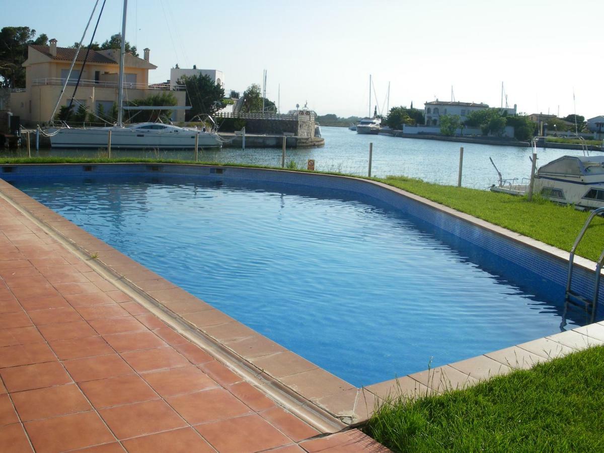 Apartamento Al Canal Roses Exterior photo